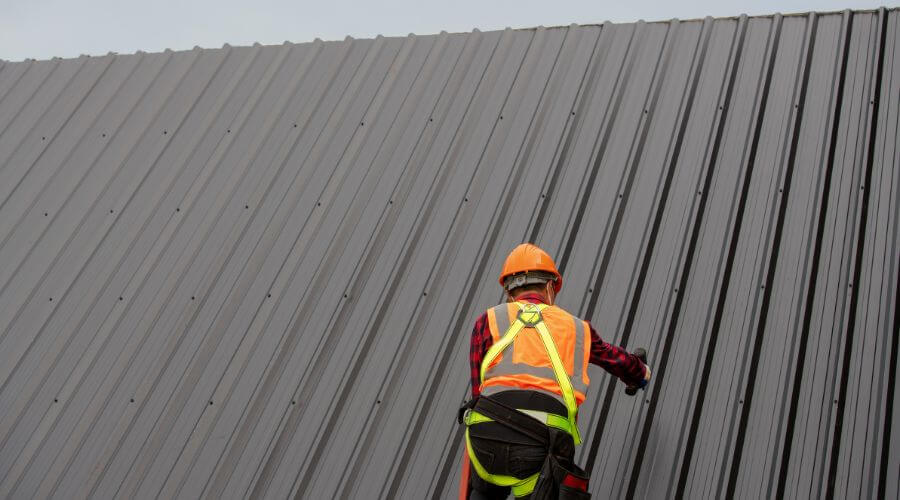 Expert flood damage restoration services in Unalaska, AK